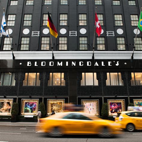 bloomingdale's store nyc